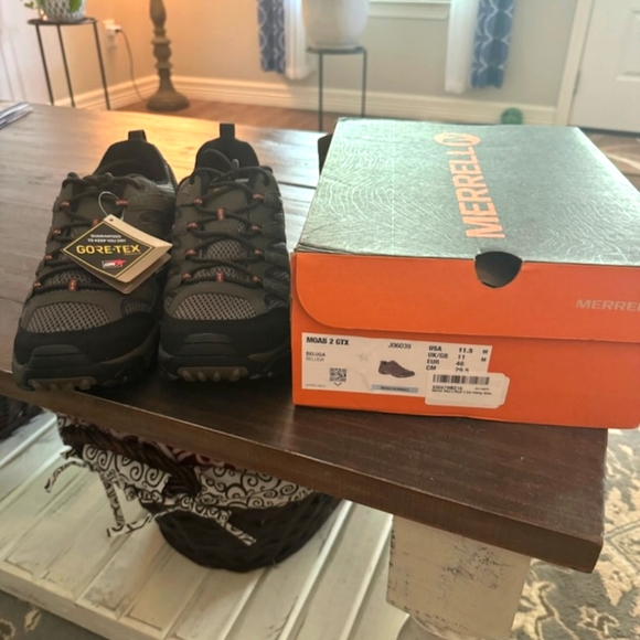 Merrell Men's Moab 2 GTX Hiking Shoe/size 11.5 - Picture 2 of 5